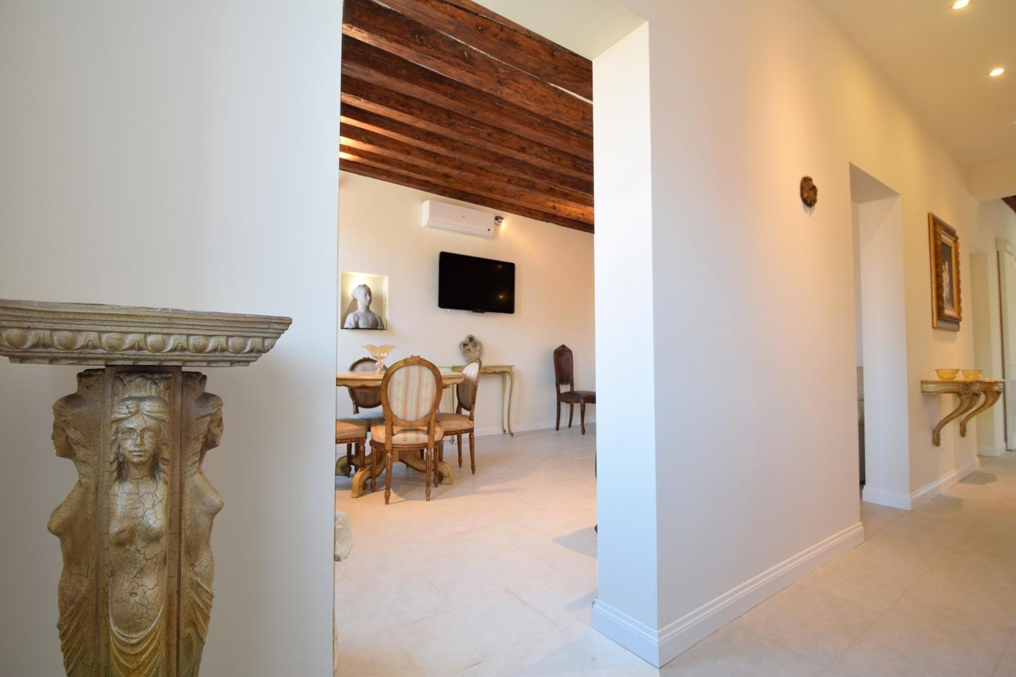 Michelle In Venice Charming Houses Room photo